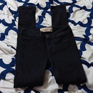 Super skinny! Hollister black super skinny jeans